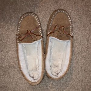 Lamo moccasins